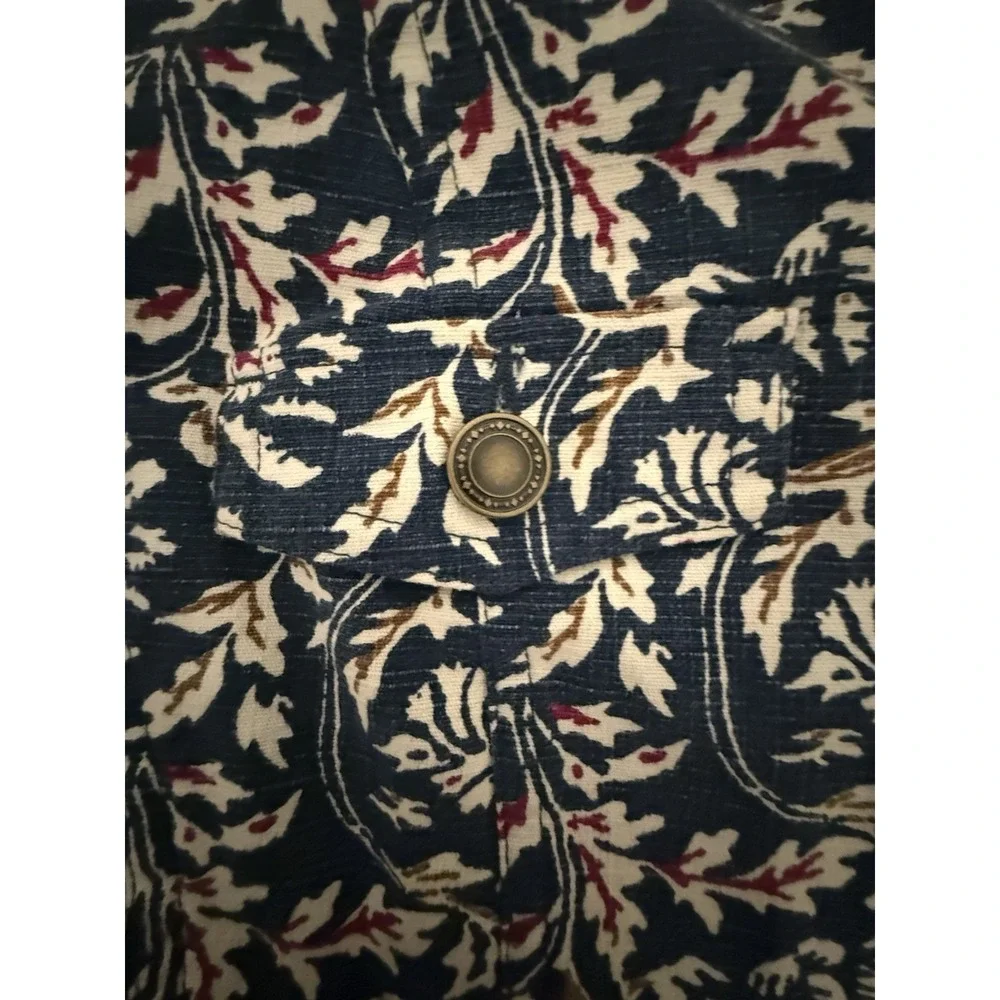Charter Club Denim Jacket Floral Print Button Up Style Cotton Blend Size PM NWT - Picture 8 of 9